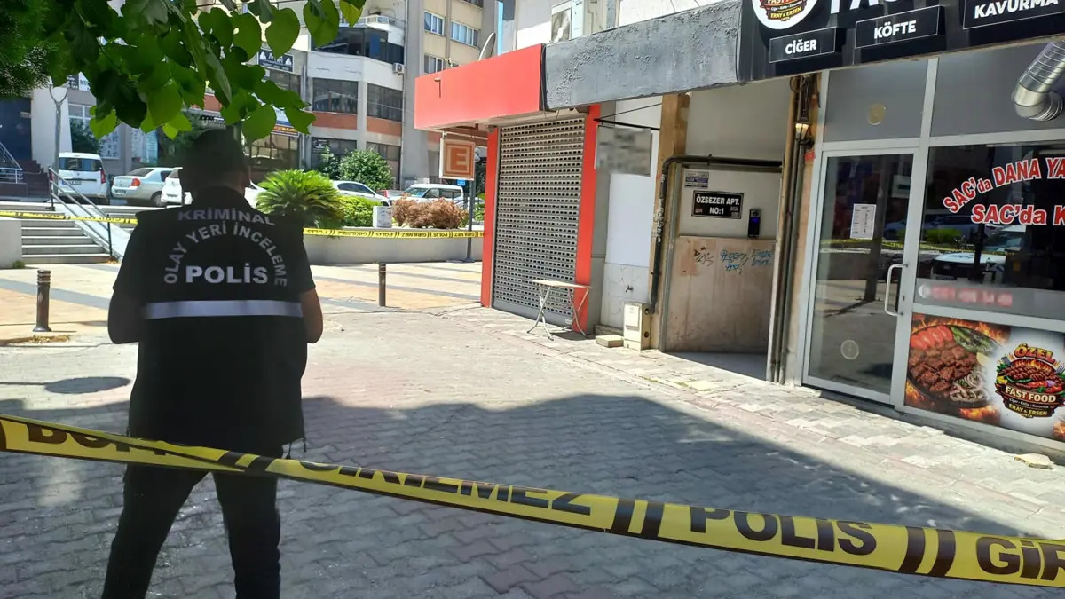 Manisa'da Balkondan Düşen Genç Kadın Hayatını Kaybetti
