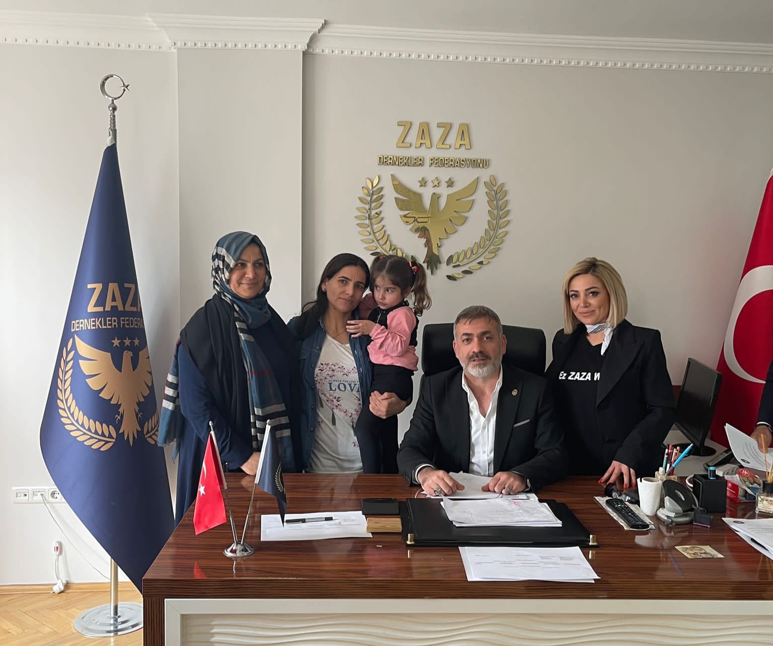 ZAZA DERNEKLER FEDERASYONU GENEL BAŞKANI MURAT BUKAN İLE ZAZALAR VE ZAZACA HAKKINDA ANLAMLI SÖYLEŞİ…