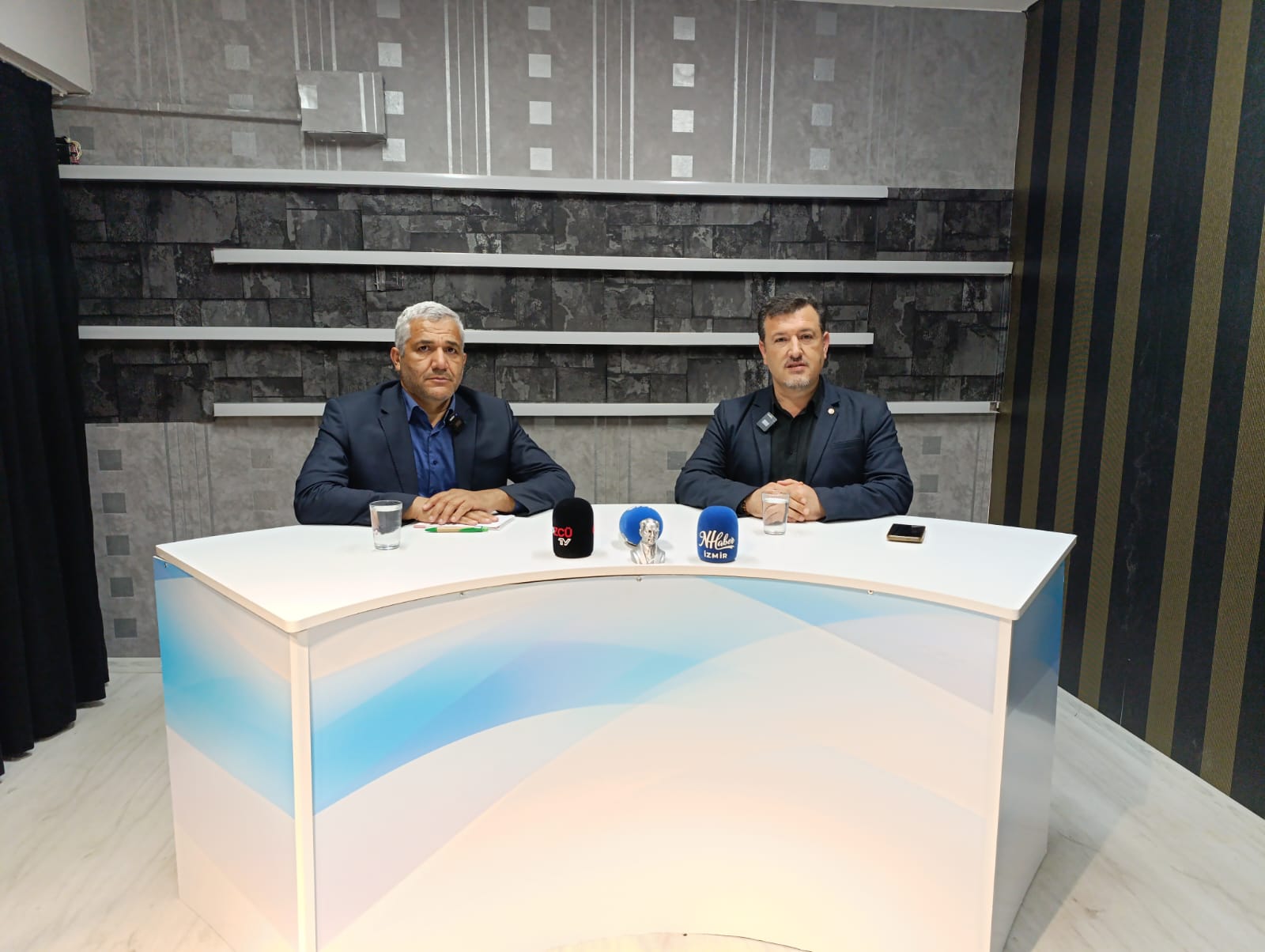Yeni Türkiye TV & N Haber Ortak Yayını: Gündem İzmir programında izmir soruları Masaya Yatırıldı!