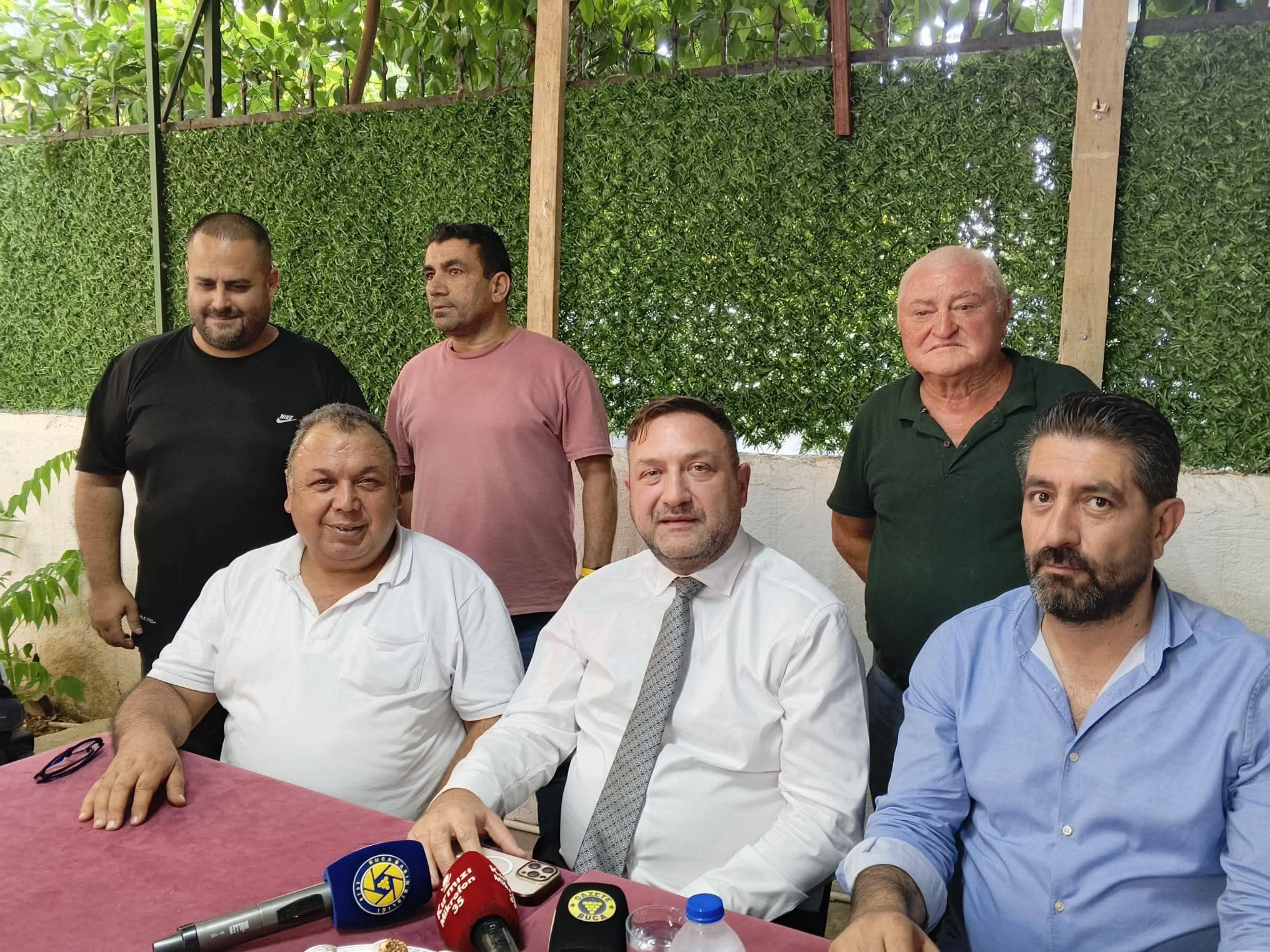 Buca’da Utku Gümrükçü Rüzgarı: 