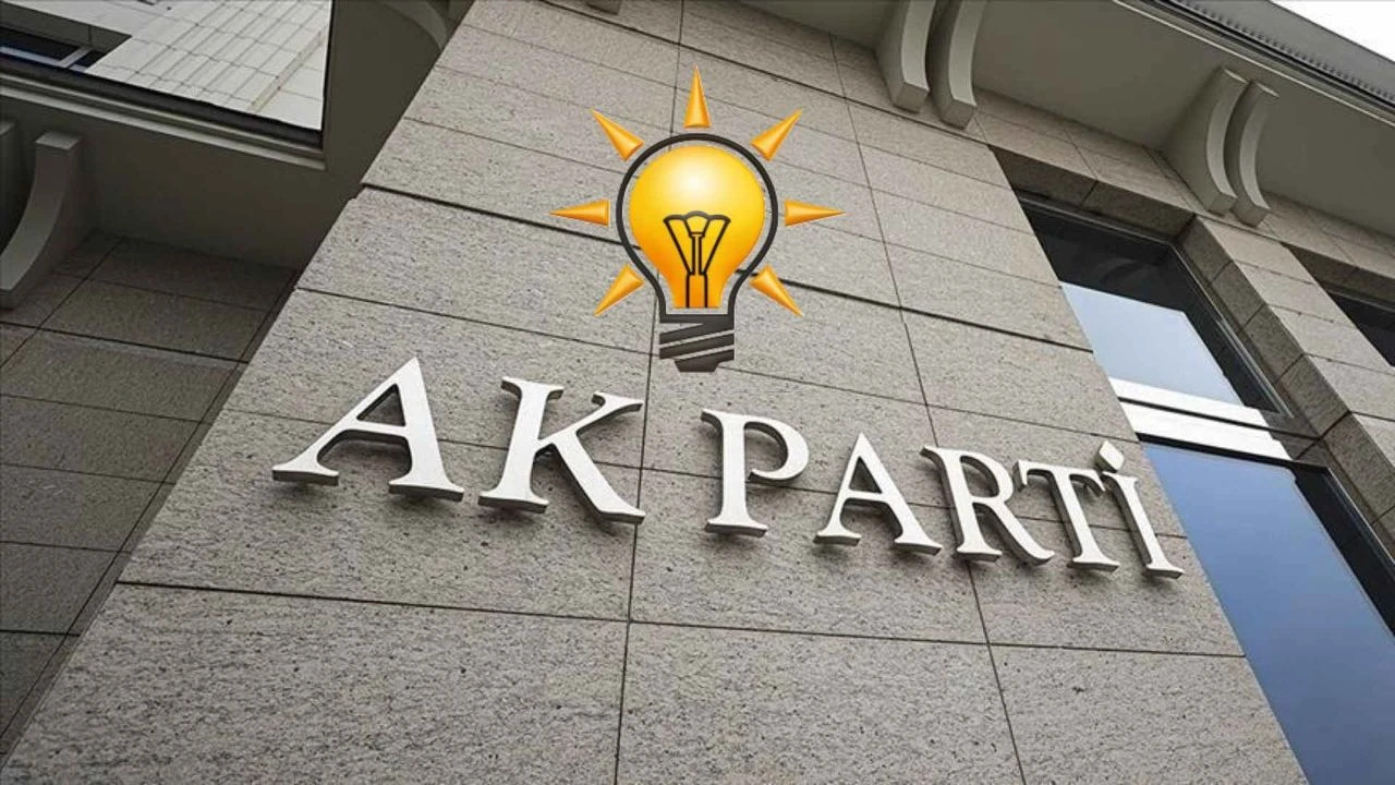 Ege Üniversitesi’ndeki Yolsuzluk Soruşturmasında Sıcak Gelişme: AK Partili Yönetici Disipline Sevk Edildi!