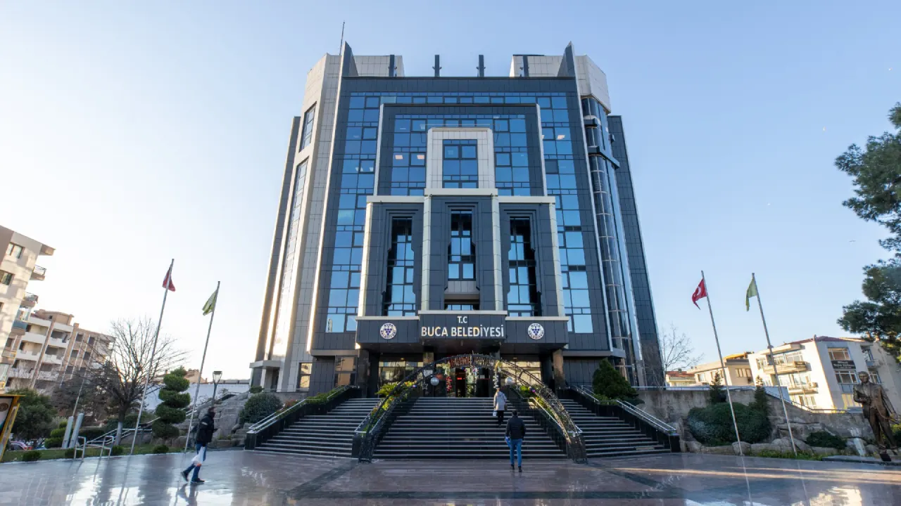 Buca Belediyesi'ndeki Kayıp Araçlar ve Yolsuzluk İddiaları Gündemde!