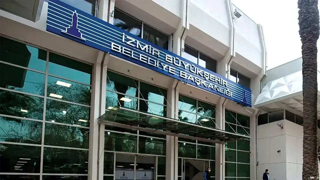İzmir Büyükşehir Belediyesi etkinlikleri iptal etti