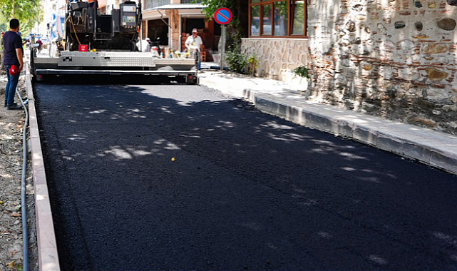Çarşı Bulvarı’nda yenileme çalışmaları tüm hızıyla devam ediyor